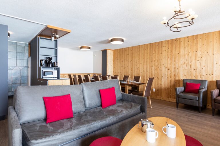 1-APPT-14-16-586_ValThorens©ManuReyboz